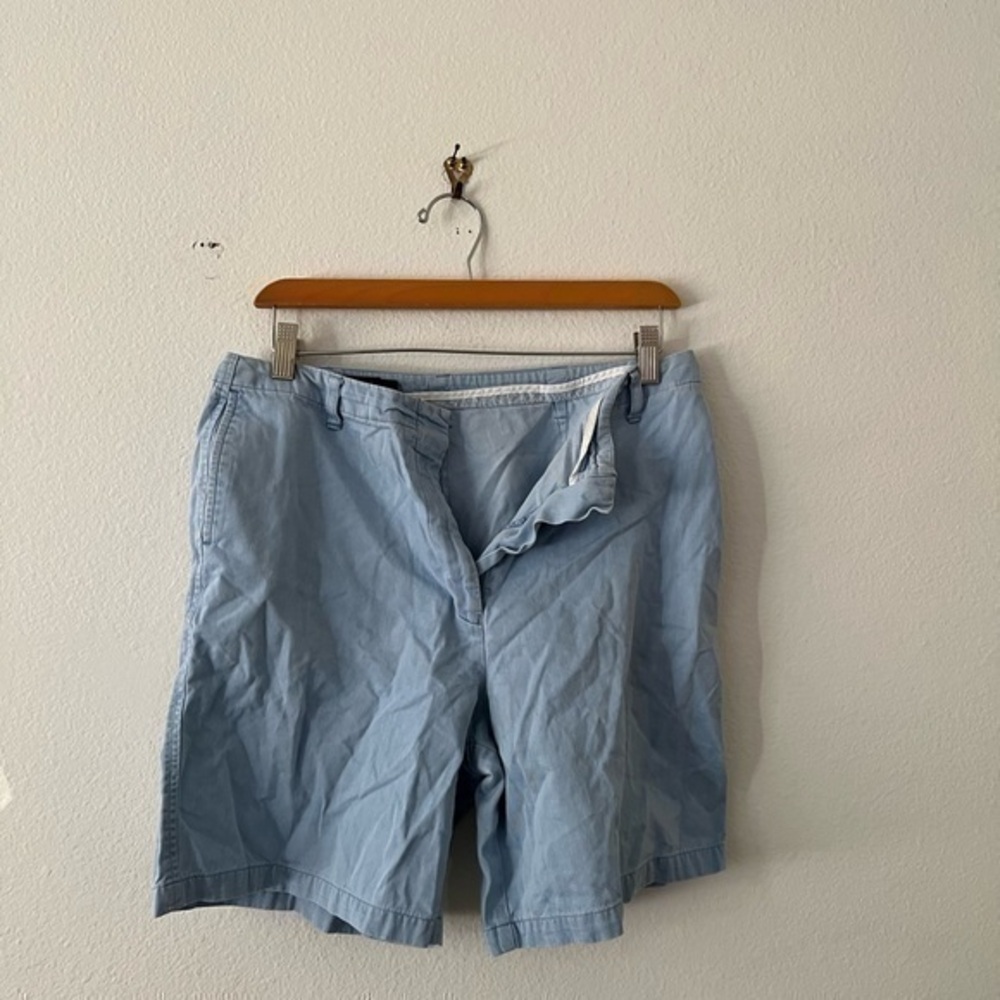 Faconnable Shorts Size 8